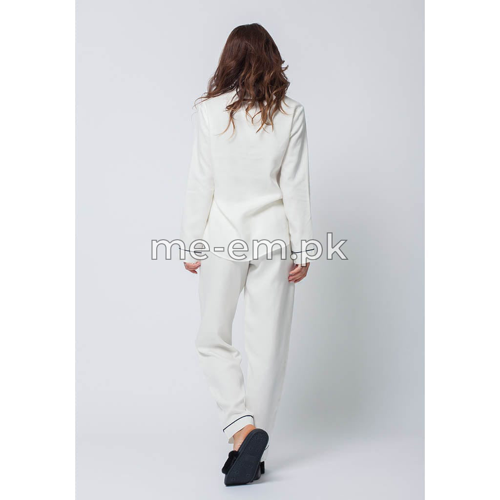 PLAIN SILK - WHITE Plain Silk Bloomstyle