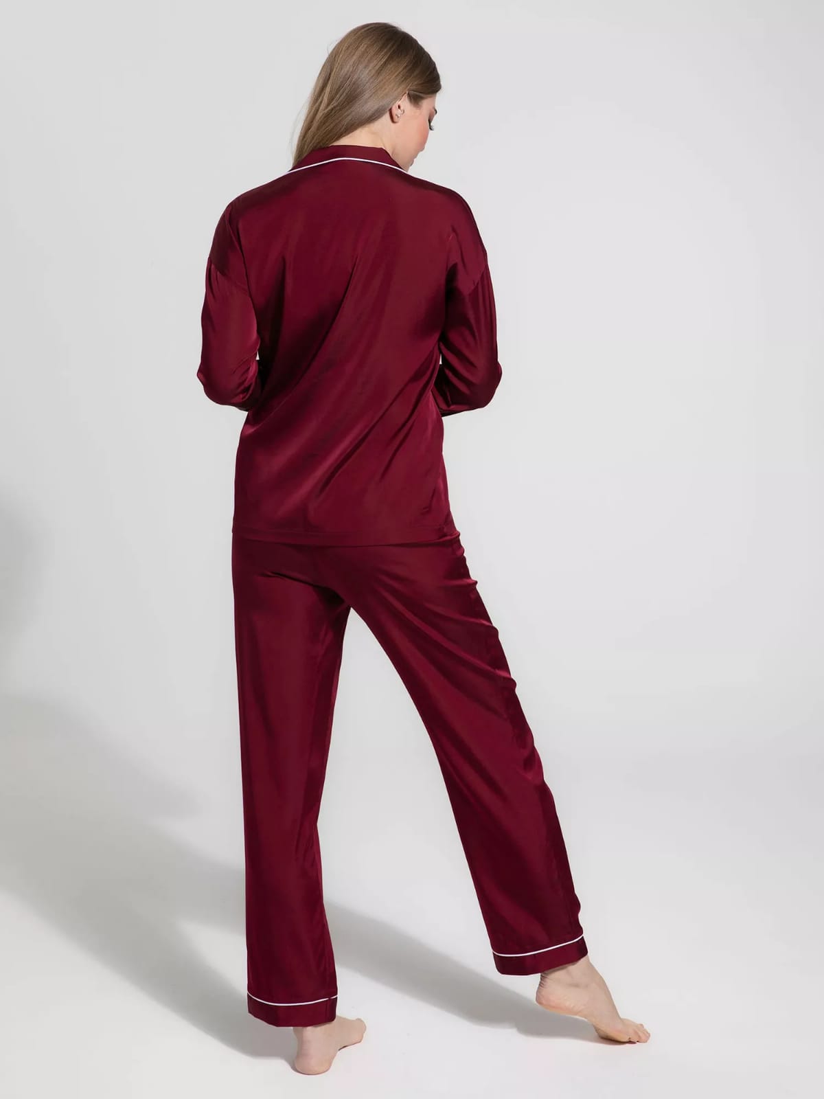 PLAIN SILK - MEHROON Plain Silk Bloomstyle