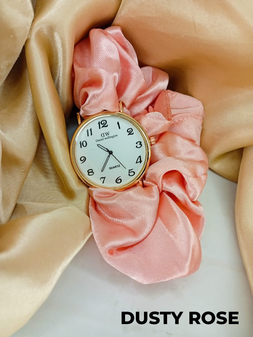 SCRUNCHIE WATCH - WW3 WOMEN WATCHES Bloomstyle