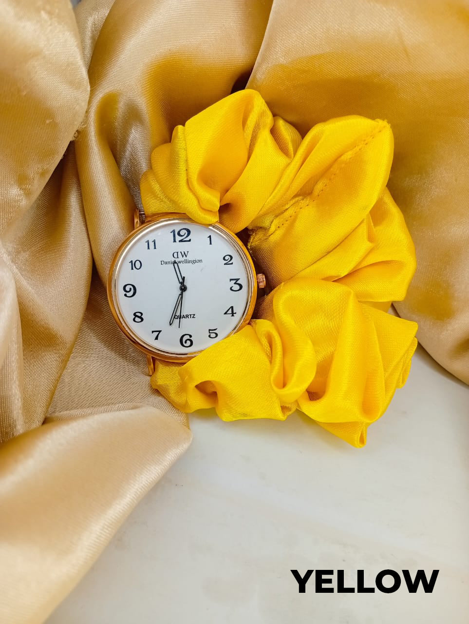 SCRUNCHIE WATCH - WW3 WOMEN WATCHES Bloomstyle