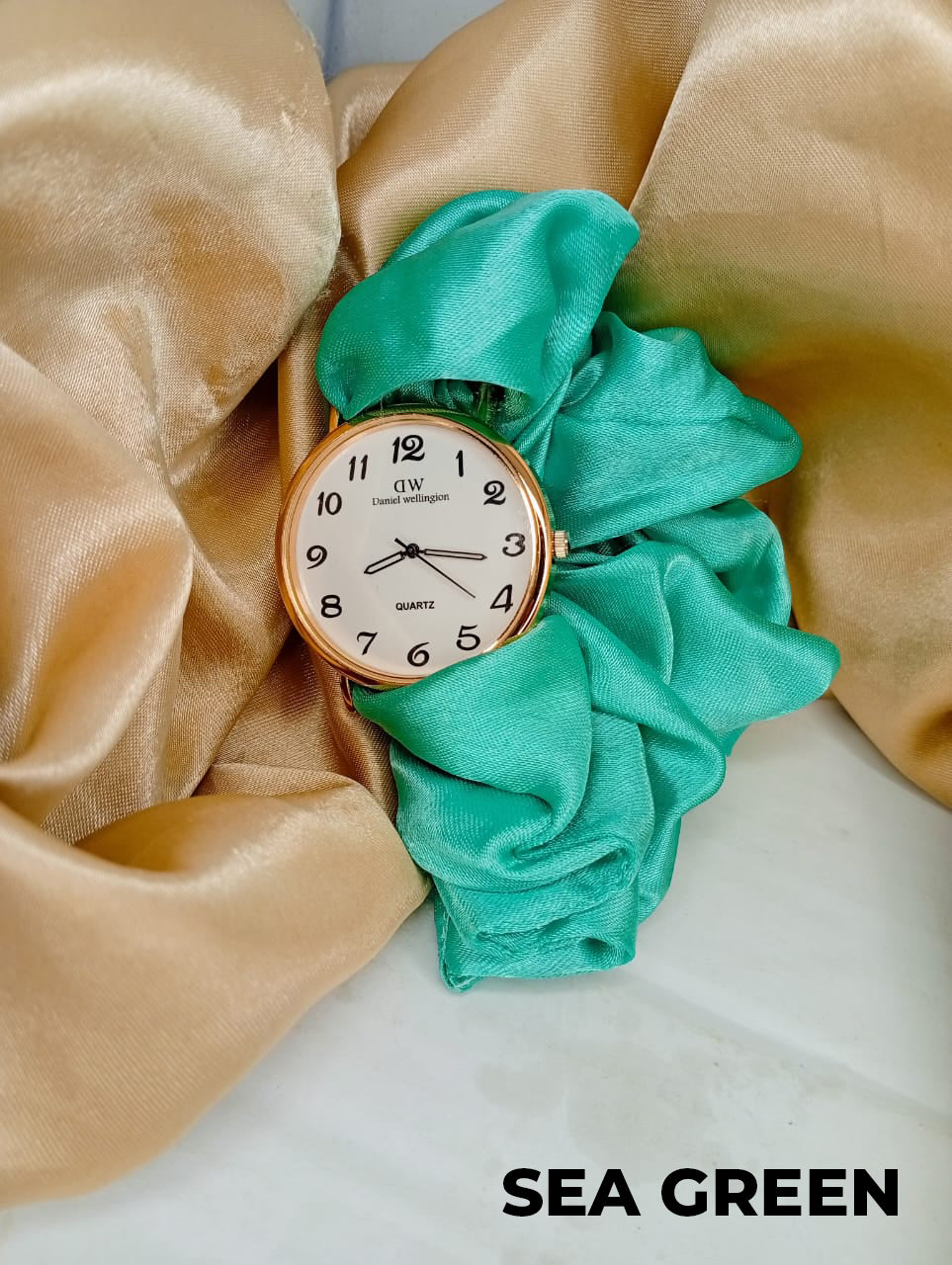 SCRUNCHIE WATCH - WW3 WOMEN WATCHES Bloomstyle