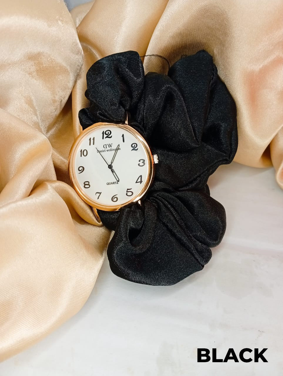 SCRUNCHIE WATCH - WW3 WOMEN WATCHES Bloomstyle