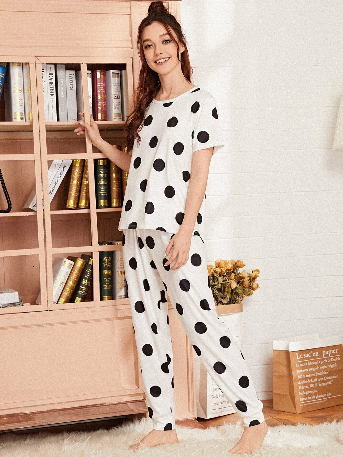 HN-BLACK AND WHITE DOTED HALF SLEEVES PRINTED NIGHT SUIT Soft Cotton Bloomstyle