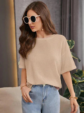 OVERSIZED WAFFLE KNITTED TEE - BIEGE Women T-Shirts Bloomstyle