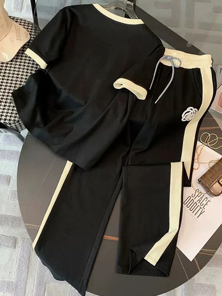 FLOWER PRINTED TRACKSUIT - BLACK Track Suit Bloomstyle