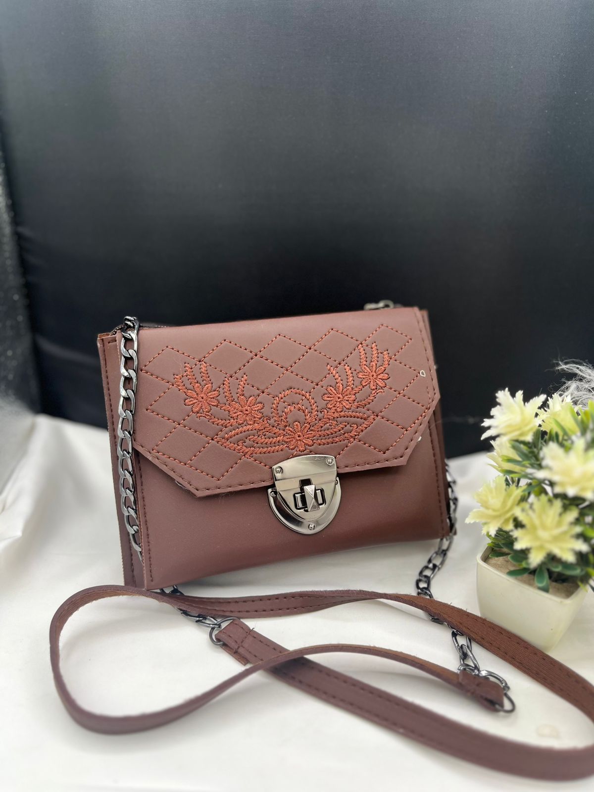 HALF CHAIN BELT BAG WOMEN BAGS Bloomstyle