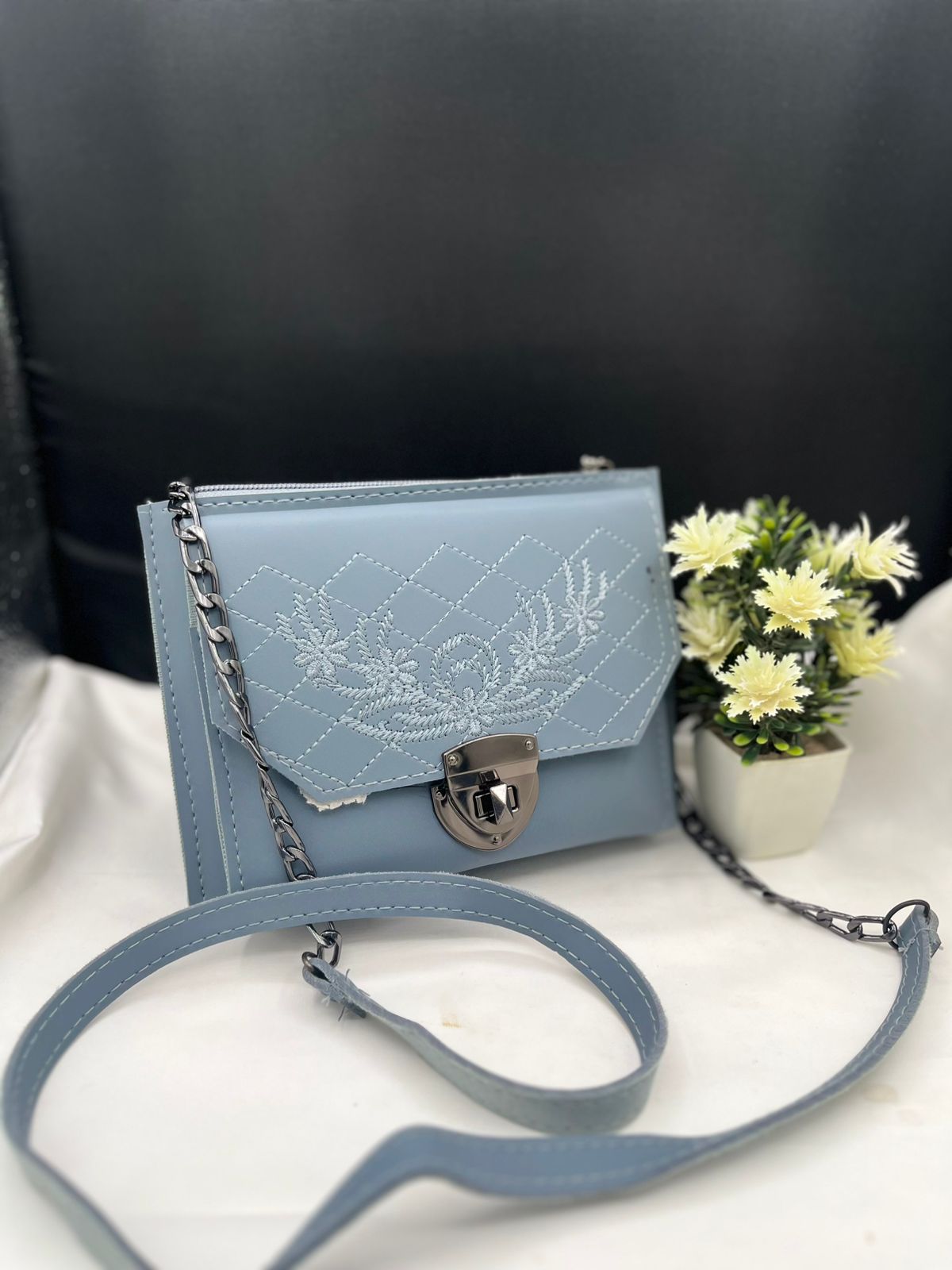 HALF CHAIN BELT BAG WOMEN BAGS Bloomstyle