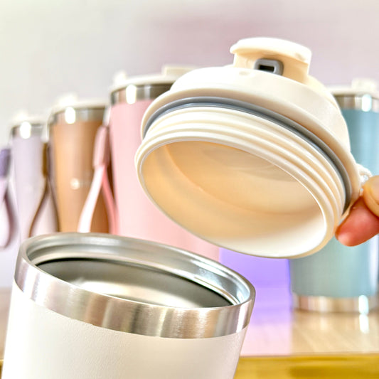 SITARAYURI Anti-Spill Double-Wall Insulated Stainless Steel Mug with Strap (580ml) (ZF-024)